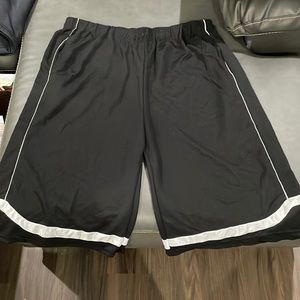 Basketball shorts